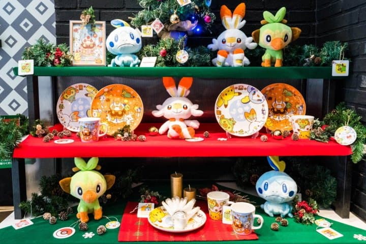 Pikachu Is back At Mister Donuts For The Christmas Time