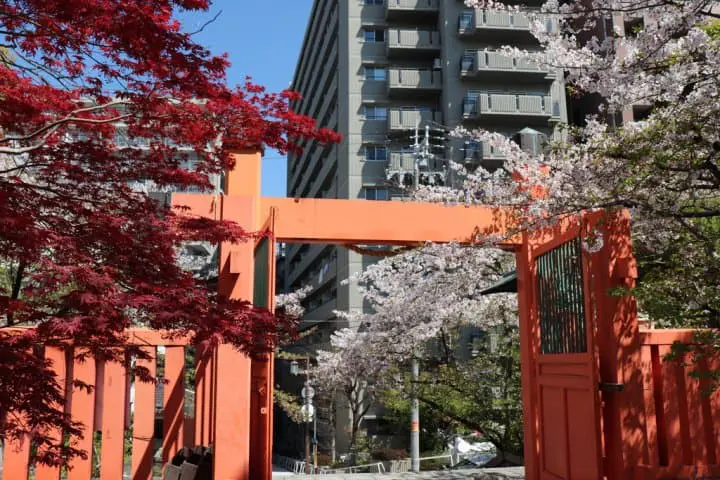 Ikutama Shrine