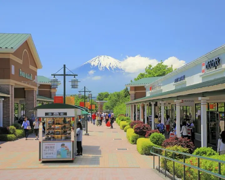 御殿場PREMIUM OUTLETS 富士山