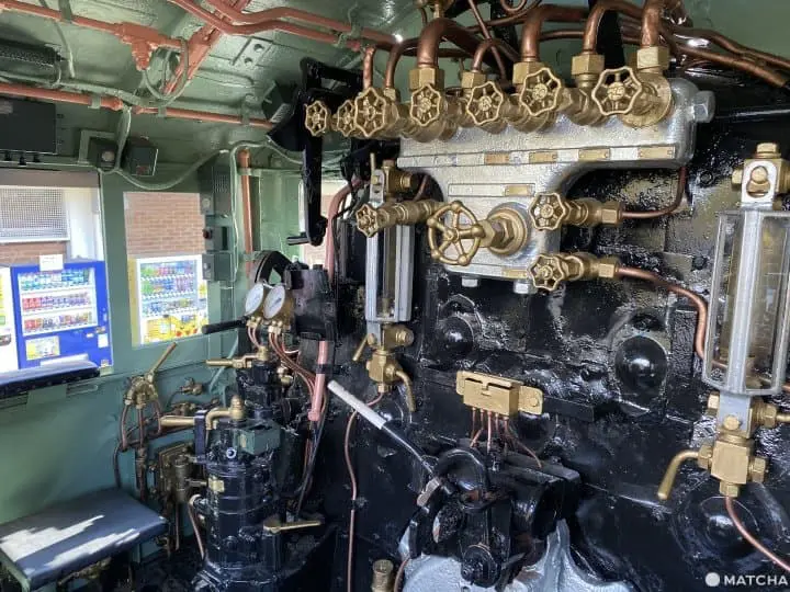 蒸汽火車駕駛室