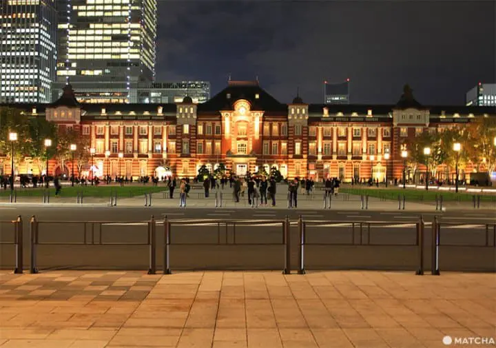 หน้าสถานีโตเกียว กับ 1 วันในมารุโนะอุจิ ย่านธุรกิจที่ไร้คนอาศัย