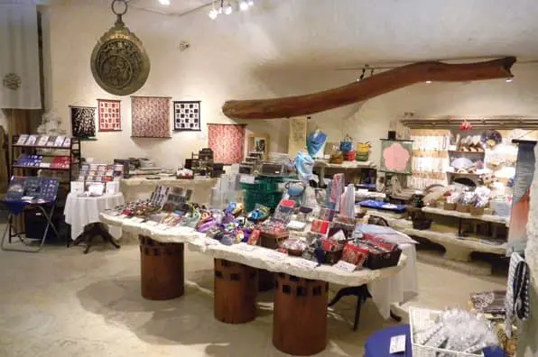 Kubota Itchiku Museum - Breathtaking Kimono Art By An Inspiring Artist