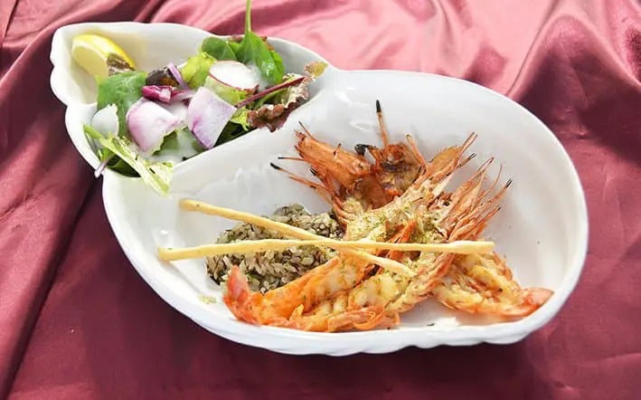 เต็มอิ่มกินเที่ยว ชมวิวทะเลสุดสวยใกล้โตเกียวด้วยฟรีพาส 