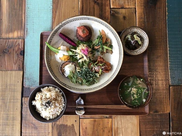 【那霸】怎么拍都美!享受冲绳午餐时光——自然食与点心 mana