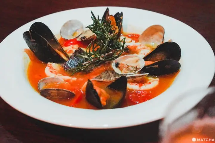 東京銀座美食_酒吧_THE CHOYA 銀座BAR_番紅花湯風味貽貝與蝦子佐梅醬