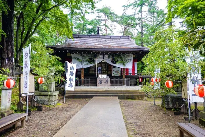 群马温泉_草津温泉_白根神社