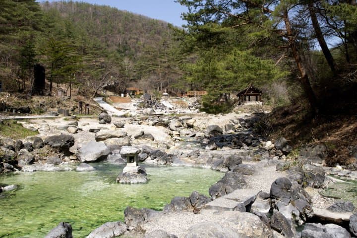 群馬溫泉_草津溫泉_西之河原公園