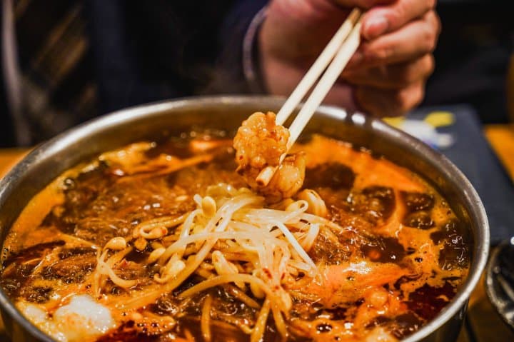 千葉一日輕旅行_船橋屋(フナバシ屋)_味噌綜合腸類鍋