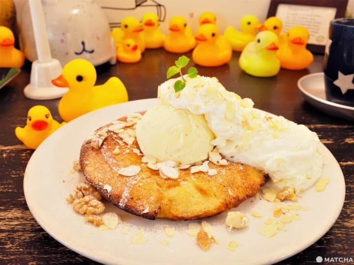 【仙台】黃色小鴨陪你品嘗美味鬆餅「Café Pamplemousse」療癒咖啡店