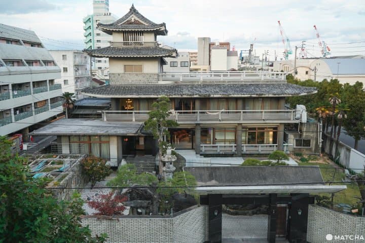穴吹邸