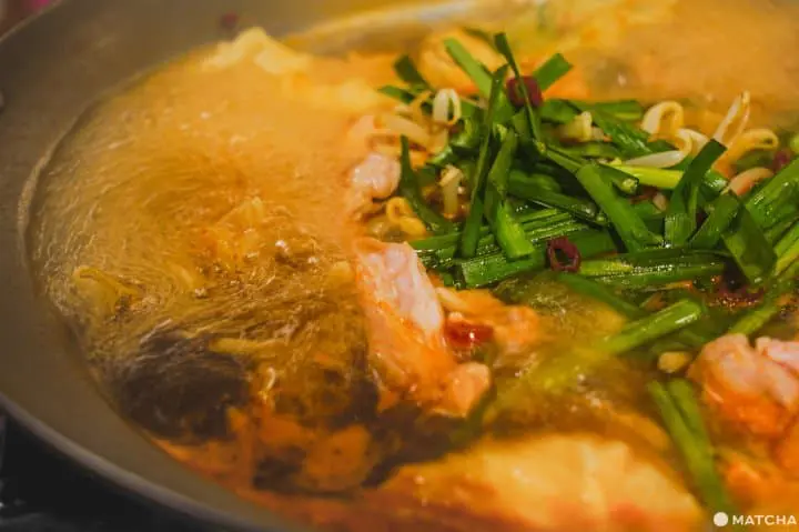 瀨戶內海_高松_味噌雞鍋_帶骨雞_かど弦