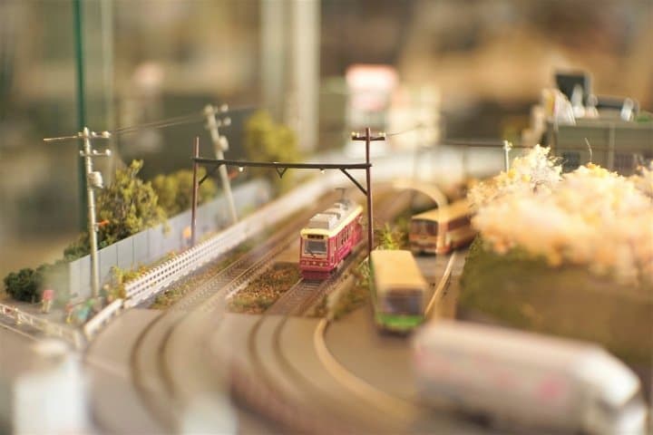 Visitez les parcelles du feuillage d'automne de Tokyo avec le pass journalier One Toei
