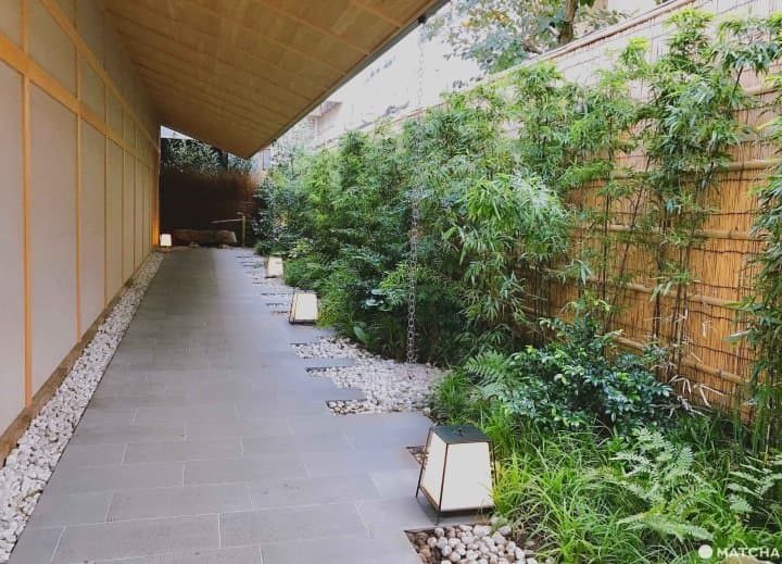 【東京】隱身於繁華都會中的溫泉旅館「ONSEN RYOKAN 由緣 新宿」