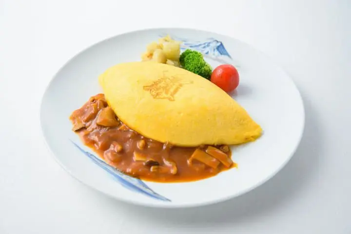 As Relaxing As A Villa! Visit The Historic Kawana Hotel