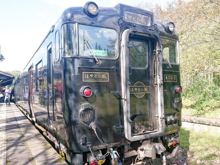 鹿兒島特色火車,沿著櫻島火山帶你走到百年車站 隼人之風