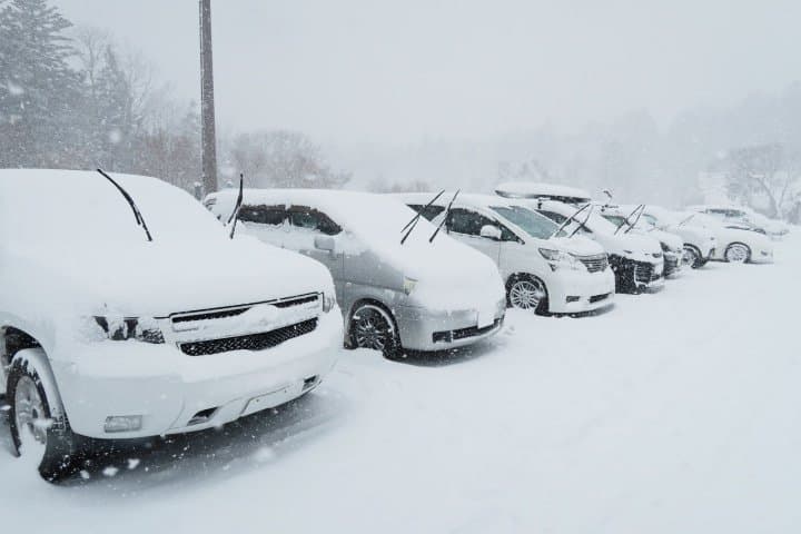 日本雪地自駕遊租車_注意事項_立起雨刷