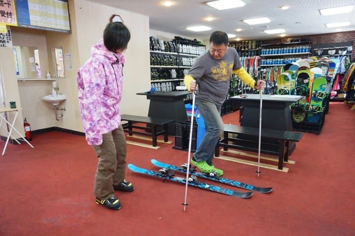 日光湯元ロッヂ工作人員