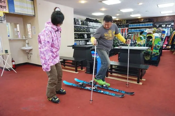 日光湯元ロッヂ工作人員