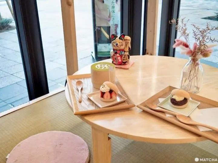 大三萬年堂HANARE 榻榻米座位