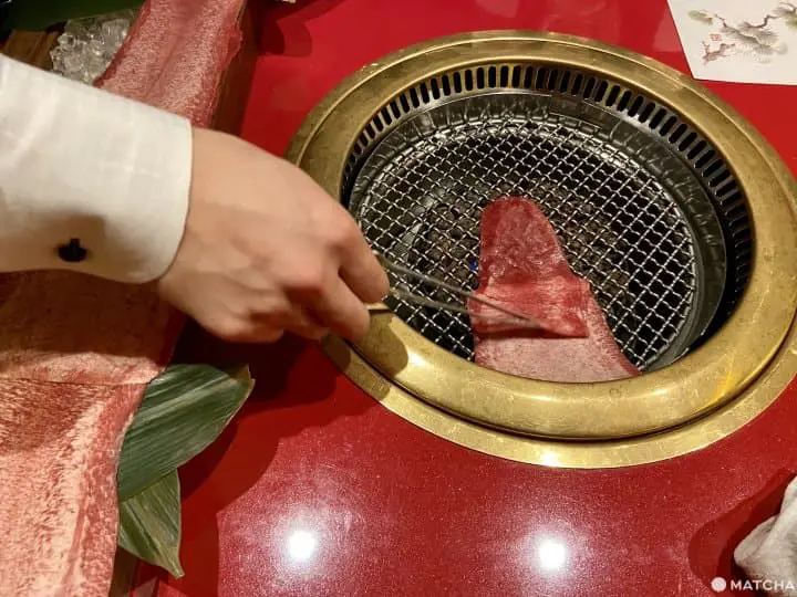 一位難求！六本木超高級牛肉料理餐廳！