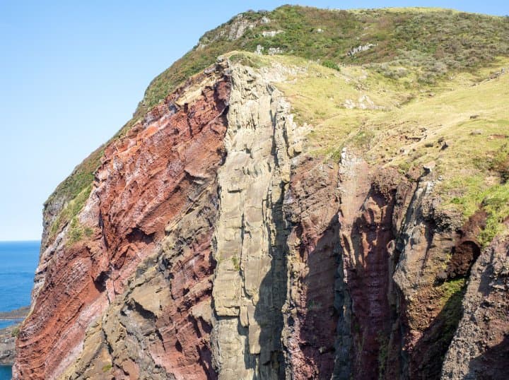 seki heki red cliffs oki