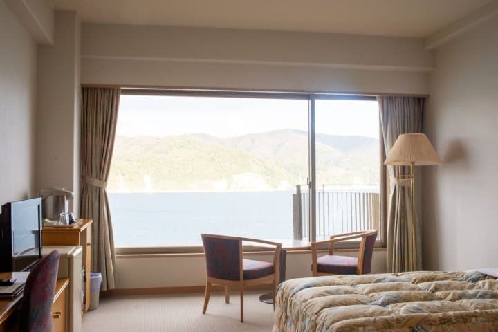 marine port hotel ama