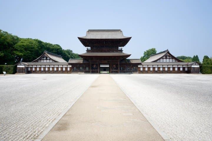 瑞龍寺
