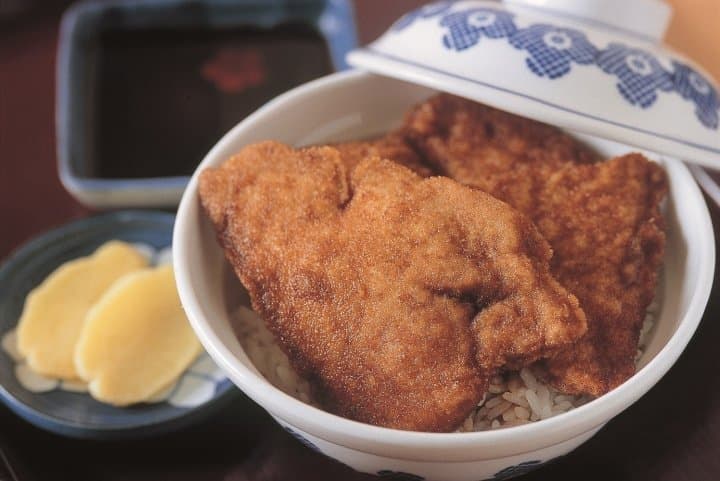 ソースカツどん