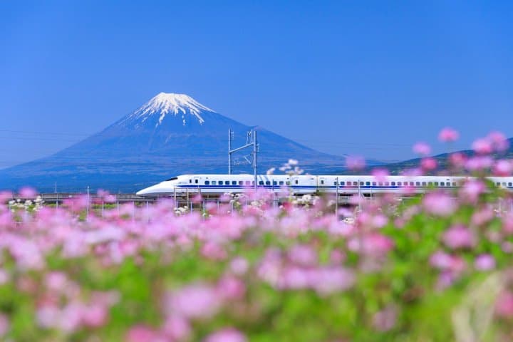 東京から大阪までの行き方を時間や料金で徹底比較!