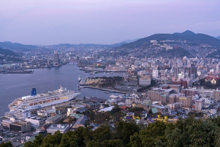 鍋冠山公園