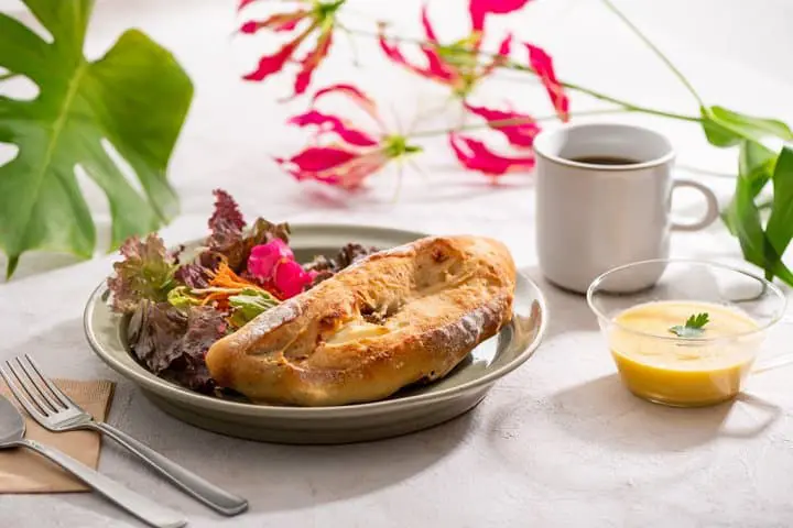 パンとスープのモーニングセット