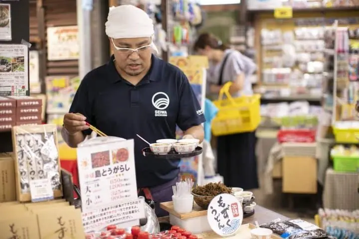 日本からご当地グルメが届く！
