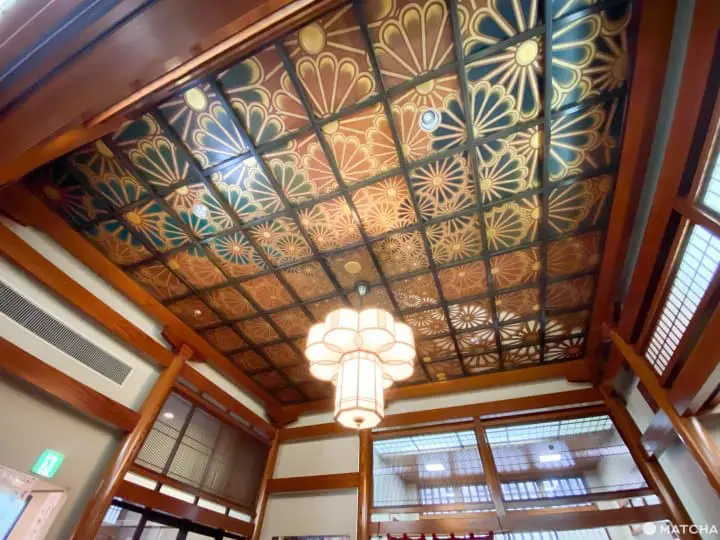 石川縣加賀溫泉鄉 山中溫泉傳統劇場體驗