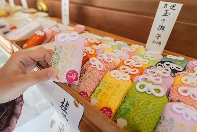 不求戀愛御守轉求它?名古屋神社御守上「三個字」紅遍日本