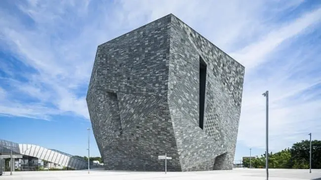 所澤 角川武藏野博物館