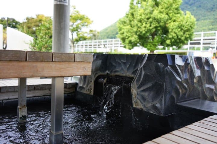 石和溫泉 足湯