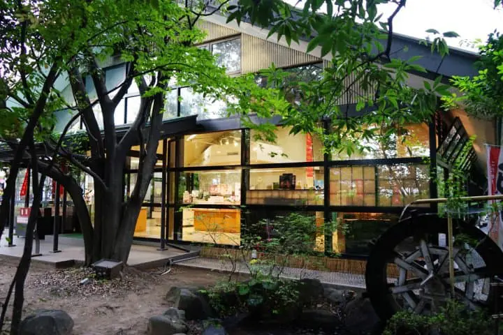 桔梗信玄餅工廠