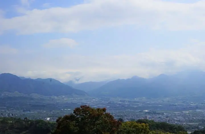 Visit Fuefuki In Fall To Enjoy Delicious Grapes And Wine Tasting