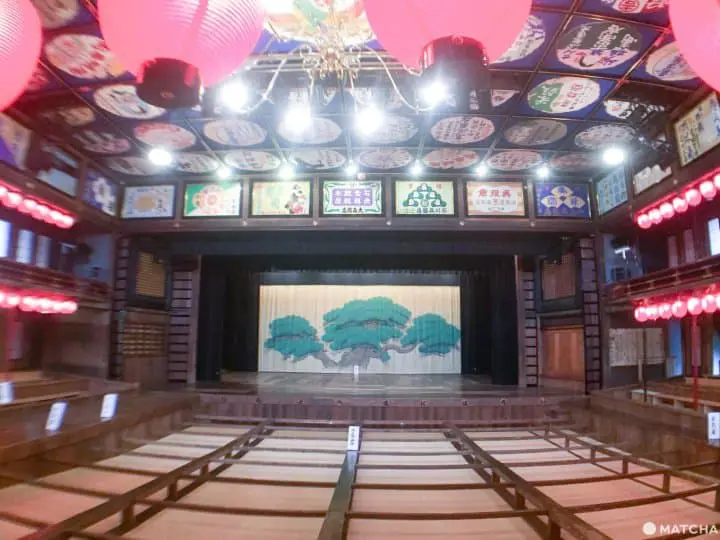 熊本小鎮八代市山鹿溫泉 百年劇場八千代座