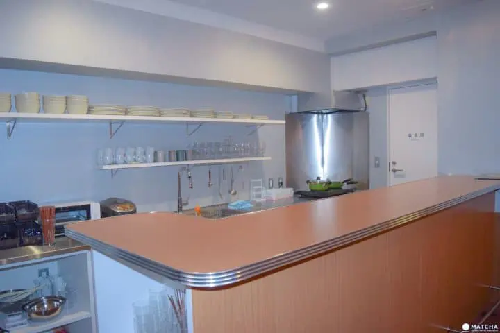 นอนรถไฟแต่ไม่ฉึกฉักที่ Train Hostel HOKUTOSEI โฮสเทลสไตล์รถไฟตู้นอนในโตเกียว (Bakurocho, Tokyo)