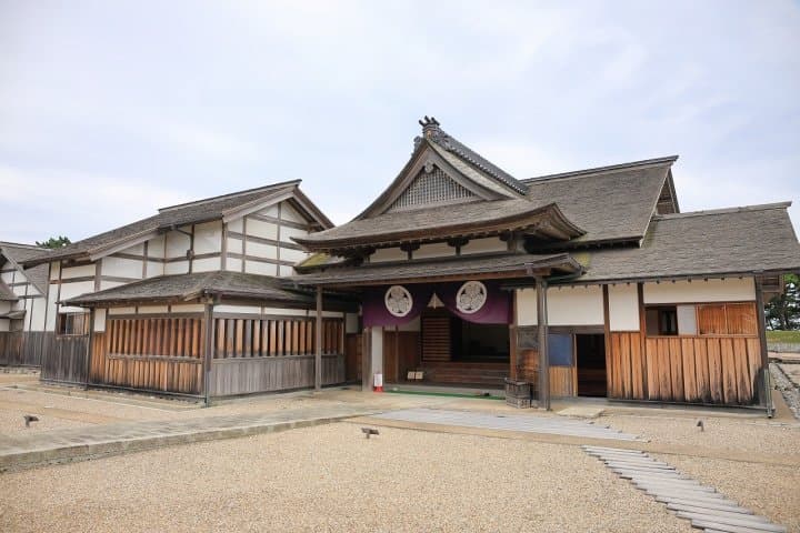 魅力いっぱい!日本海への玄関口・新潟と佐渡を満喫するスポット10選