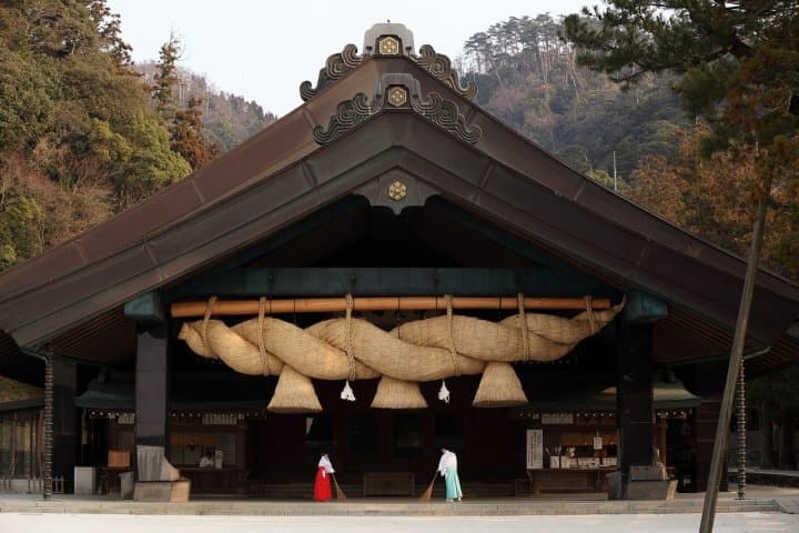 Guide To Budget Bus Trips: Hiroshima, Shimane, And Tottori