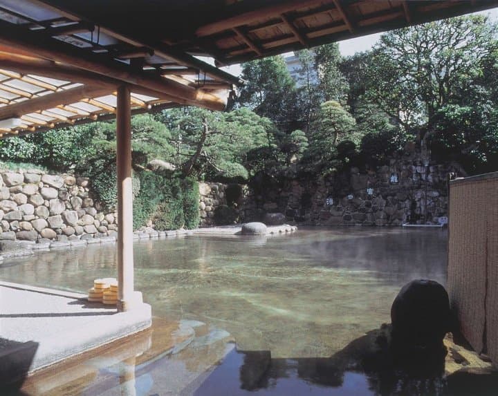 Guide To Budget Bus Trips: Hiroshima, Shimane, And Tottori