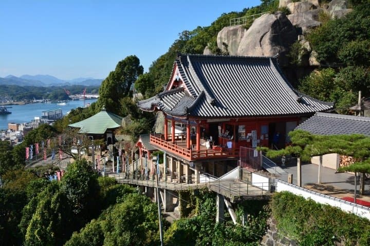 Guide To Budget Bus Trips: Hiroshima, Shimane, And Tottori