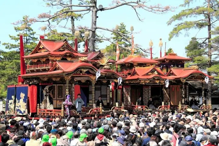 Fascinating Traditional Culture! 8 Destinations in Nagahama, Tsuruga, and Kaga