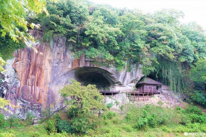 荘厳な石仏に絶景、そして美食文化!大分県県南の魅力的なスポット10選
