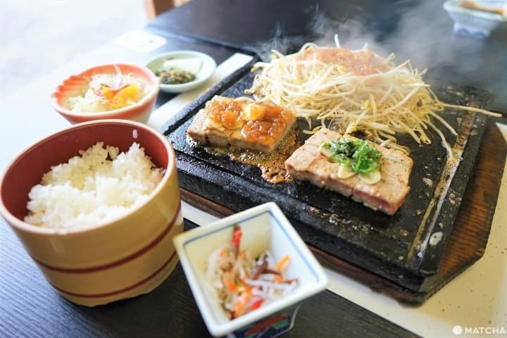 荘厳な石仏に絶景、そして美食文化!大分県県南の魅力的なスポット10選
