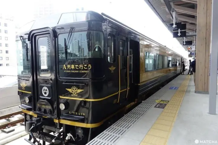 【九州】坐到捨不得下車！一次搜集「熊本」2大特色華麗觀光列車