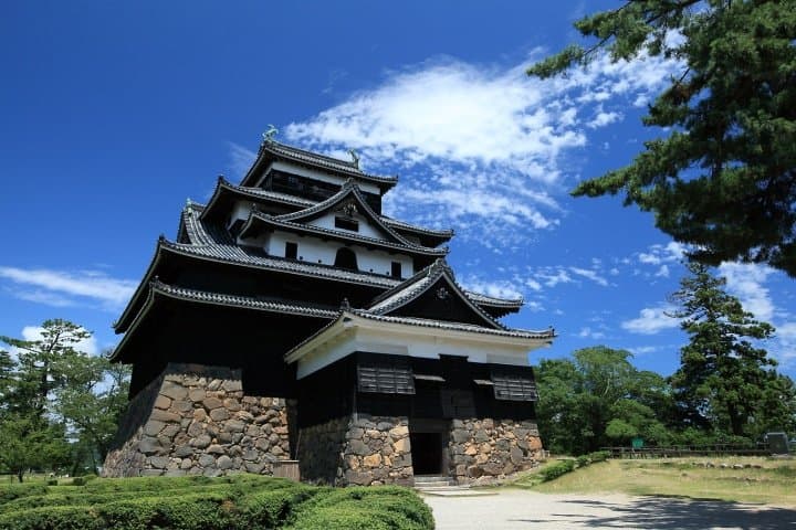 Guide To Budget Bus Trips: Hiroshima, Shimane, And Tottori