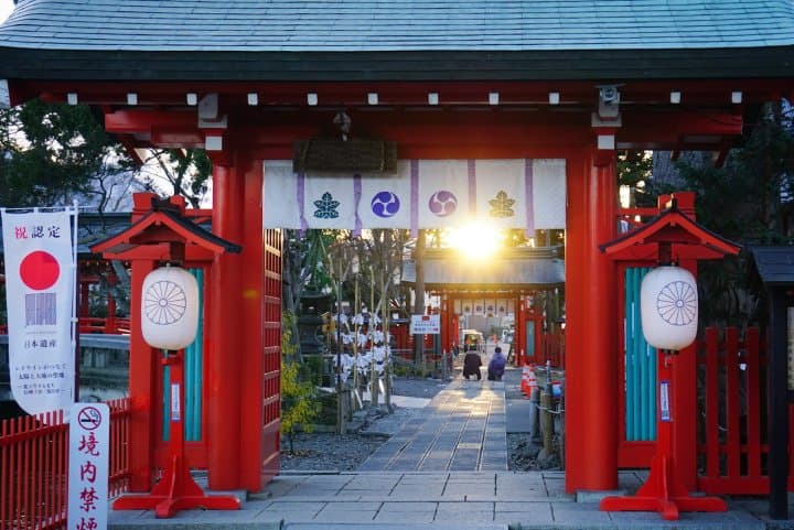 上田生島足島神社